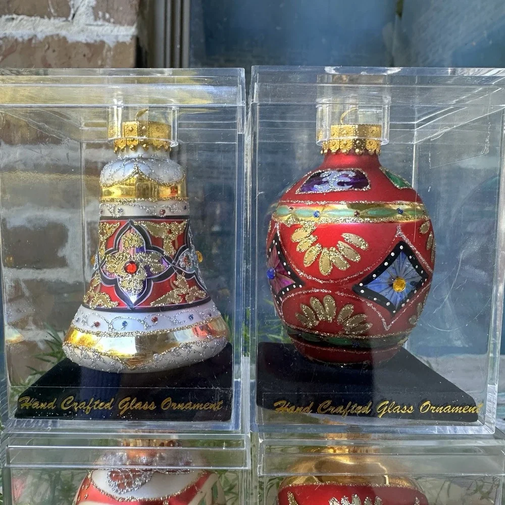 Designers Studio LTD‎ Series 3.5 Inch Handcrafted Christmas 4 Glass Ornaments